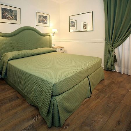 Residenza Ponte Sant'Angelo Hotel Roma Exterior foto