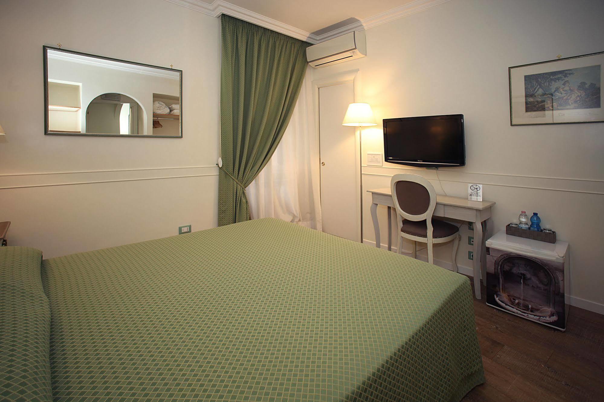 Residenza Ponte Sant'Angelo Hotel Roma Exterior foto