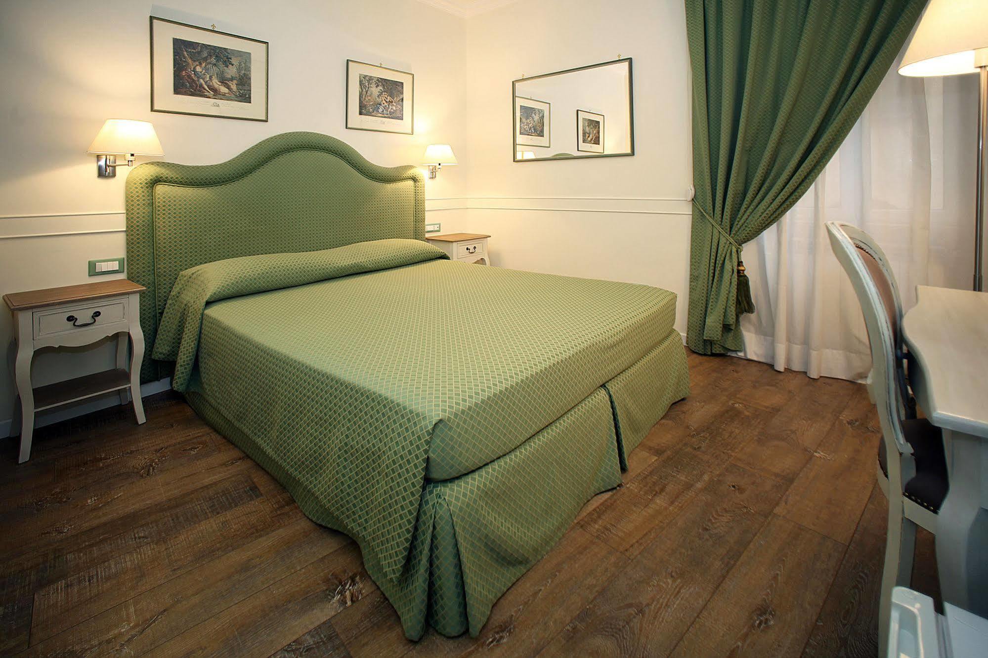 Residenza Ponte Sant'Angelo Hotel Roma Exterior foto