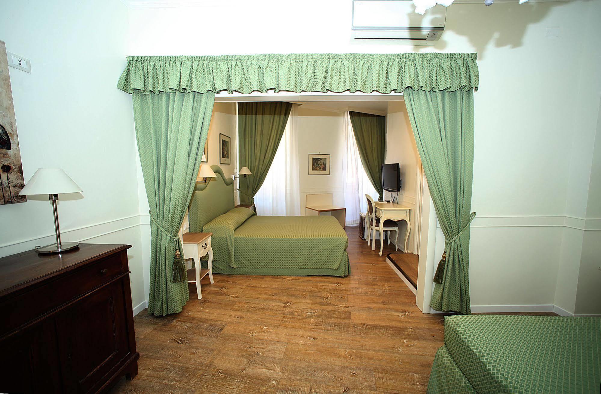 Residenza Ponte Sant'Angelo Hotel Roma Exterior foto